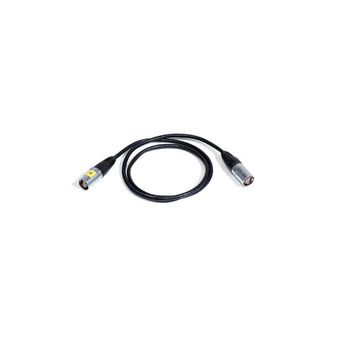 Schwarzes Netzwerkkabel mit Neutrik-Stecker