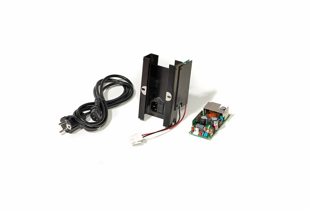 Erweiterungsset für GAZ5 Anzeigetafeln mit Netzkabel, Anschlussadapter und Platine